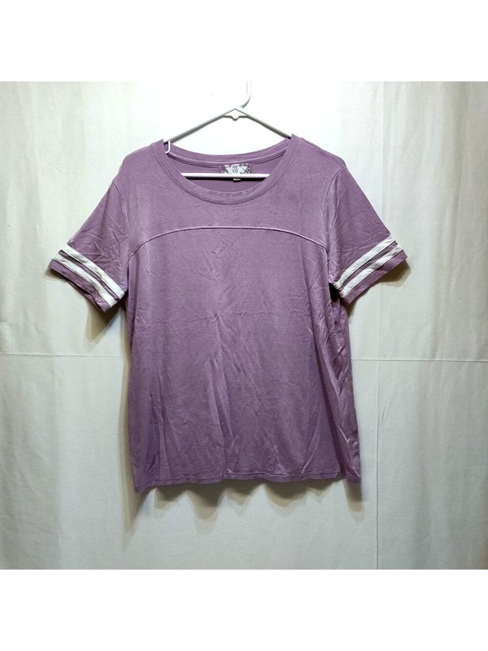 Pink Rose Vintage Lavender Short Sleeve T-Shirt Striped Cuffs Womens Size Large